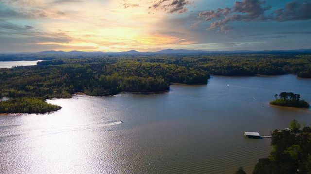 131 Landsdowne Way, Cartersville, GA 30120