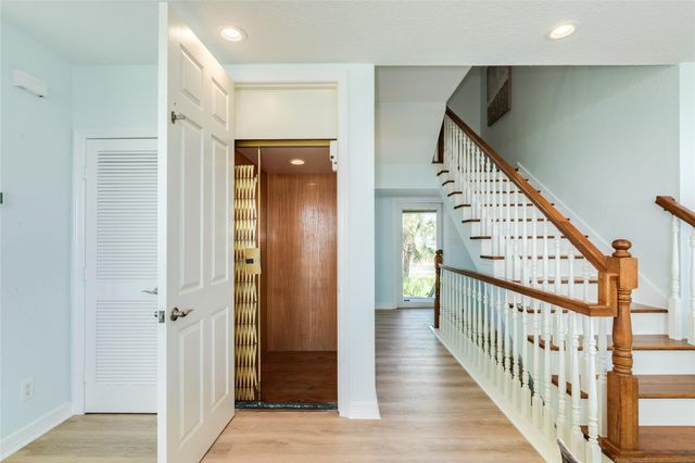 20911 W Sand Hill Drive, Galveston, TX 77554
