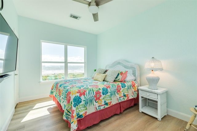 20911 W Sand Hill Drive, Galveston, TX 77554
