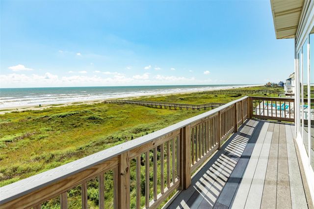 20911 W Sand Hill Drive, Galveston, TX 77554