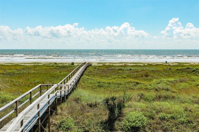 20911 W Sand Hill Drive, Galveston, TX 77554