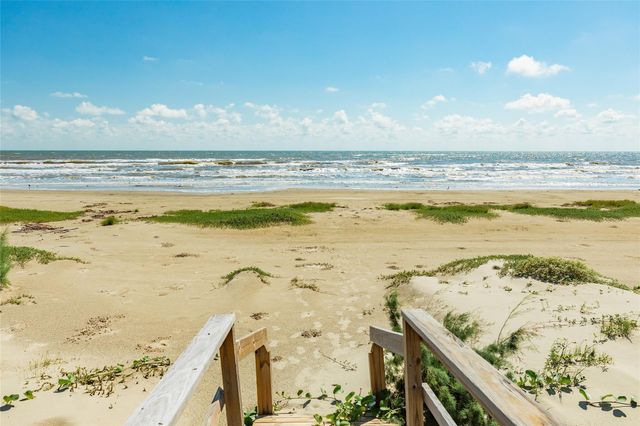 20911 W Sand Hill Drive, Galveston, TX 77554