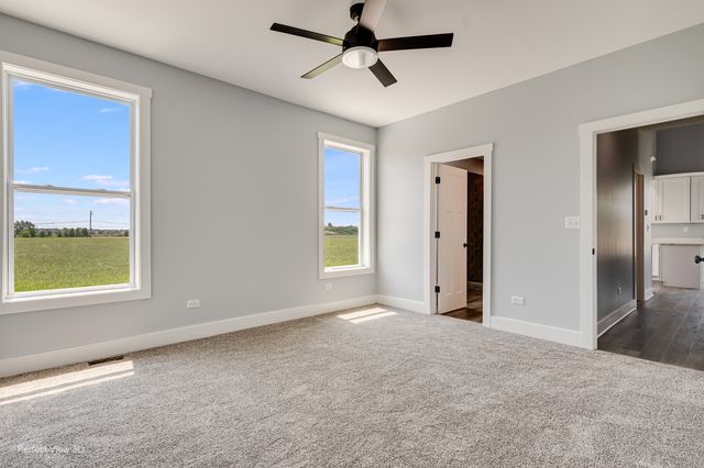 2080 Waters Edge Drive, Minooka, IL 60447