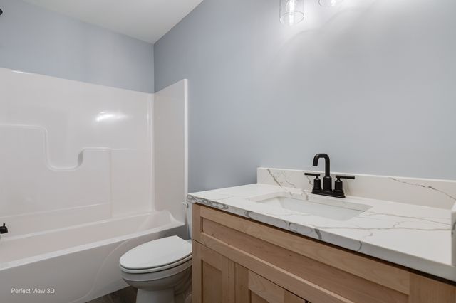 2080 Waters Edge Drive, Minooka, IL 60447