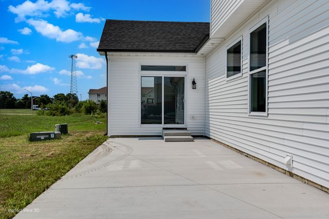 2080 Waters Edge Drive, Minooka, IL 60447