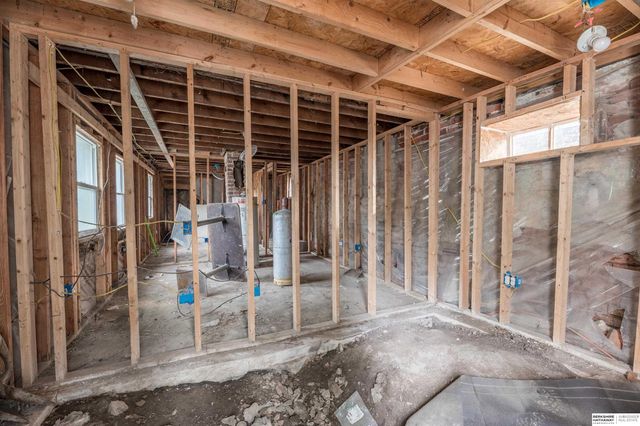 2507 Bancroft Street, Omaha, NE 68105