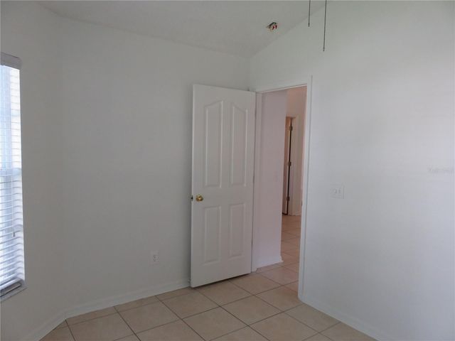 8613 FAWN CREEK DRIVE, Tampa, FL 33626