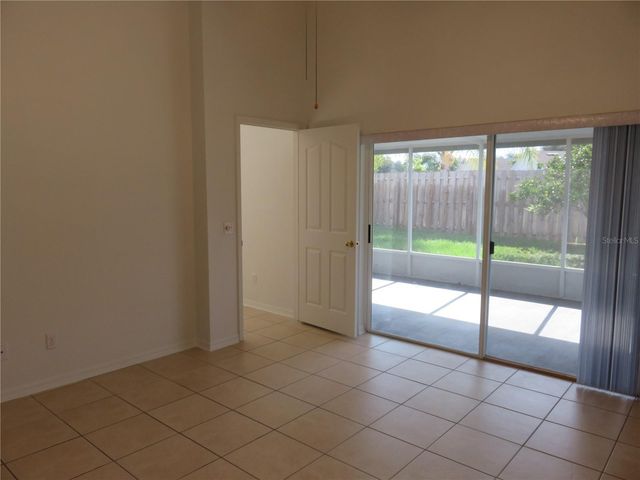 8613 FAWN CREEK DRIVE, Tampa, FL 33626