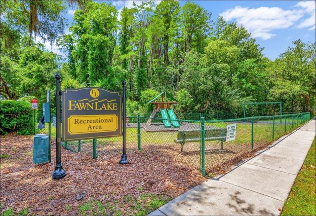 8613 FAWN CREEK DRIVE, Tampa, FL 33626