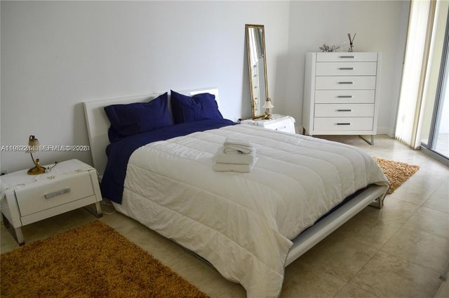 5555 Collins Ave 4A, Miami Beach, FL 33140