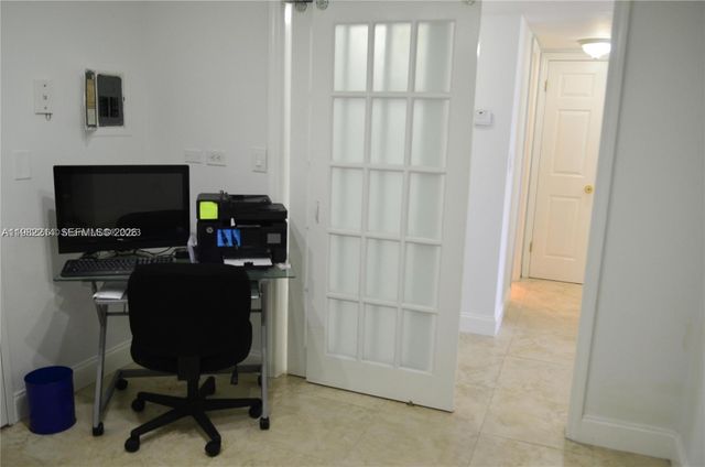 5555 Collins Ave 4A, Miami Beach, FL 33140