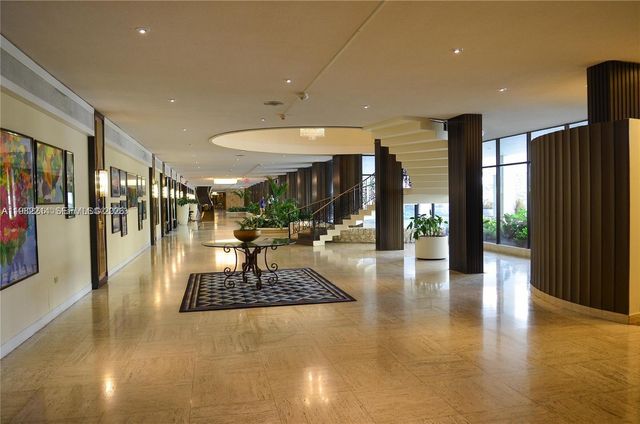 5555 Collins Ave 4A, Miami Beach, FL 33140