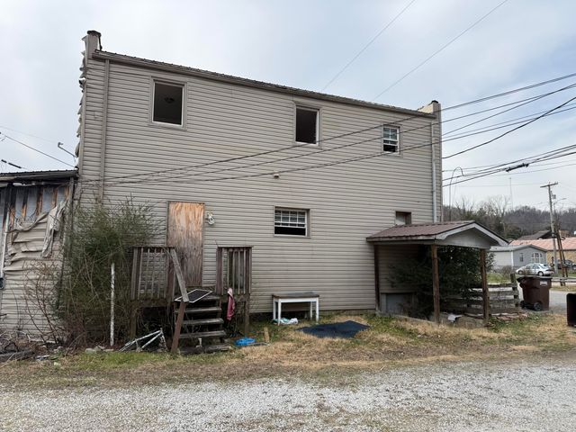 2517 N Main Street, Hazard, KY 41701