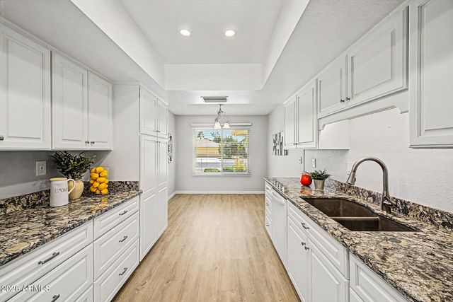 9426 W NEWPORT Drive, Sun City, AZ 85351