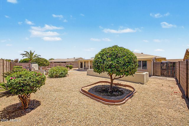 9426 W NEWPORT Drive, Sun City, AZ 85351