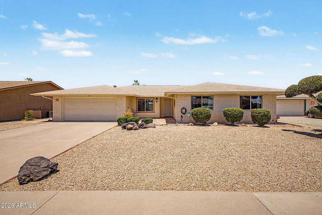 9426 W NEWPORT Drive, Sun City, AZ 85351