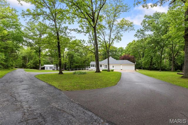 5145 Saint Patrick Lane, House Springs, MO 63051