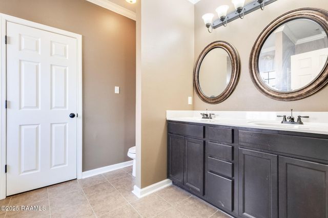 107 Hidden Hills Drive, Youngsville, LA 70592