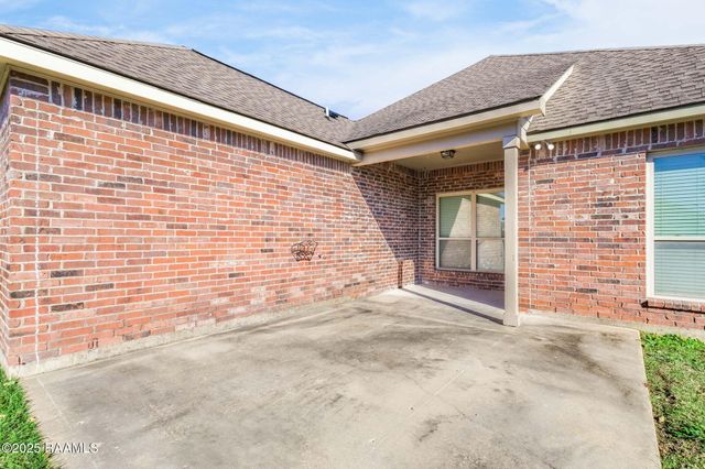 107 Hidden Hills Drive, Youngsville, LA 70592