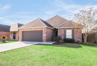 107 Hidden Hills Drive, Youngsville, LA 70592
