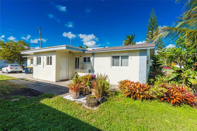 137 NE 1st Ct a, Dania Beach, FL 33004