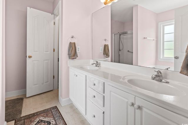 176 Whispering Oaks Dr., Longs, SC 29568