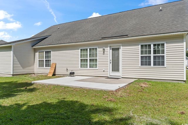 176 Whispering Oaks Dr., Longs, SC 29568