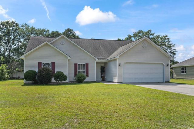 176 Whispering Oaks Dr., Longs, SC 29568