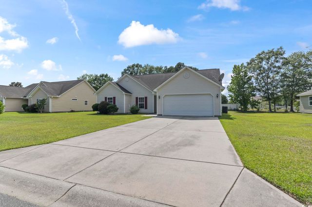 176 Whispering Oaks Dr., Longs, SC 29568