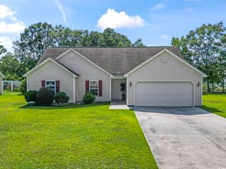176 Whispering Oaks Dr., Longs, SC 29568