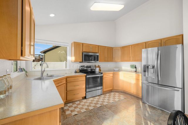 3826 S Morrow Ln, Spokane Valley, WA 99206