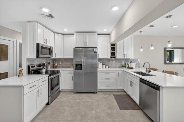 254 NE 20th Street, Delray Beach, FL 33444