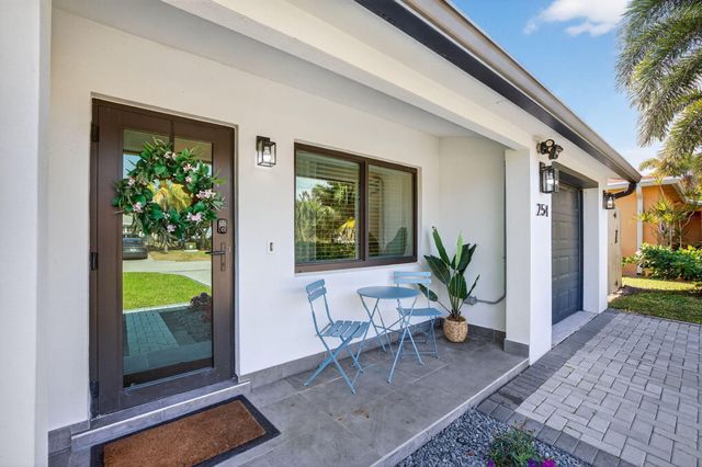 254 NE 20th Street, Delray Beach, FL 33444