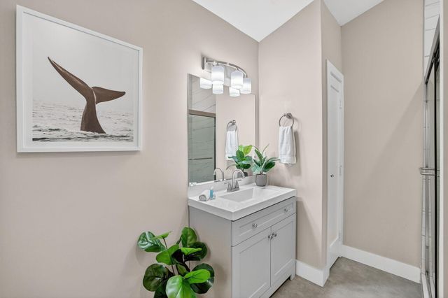 254 NE 20th Street, Delray Beach, FL 33444