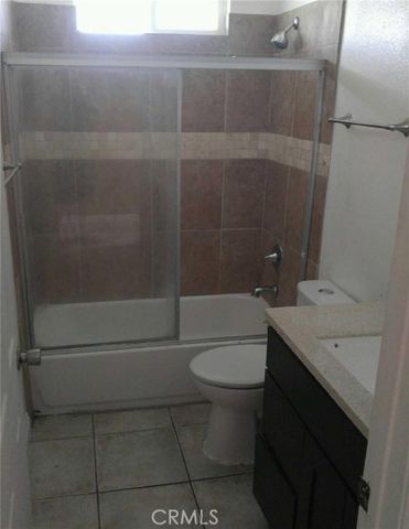 381 Carmel Way, Hemet, CA 92545