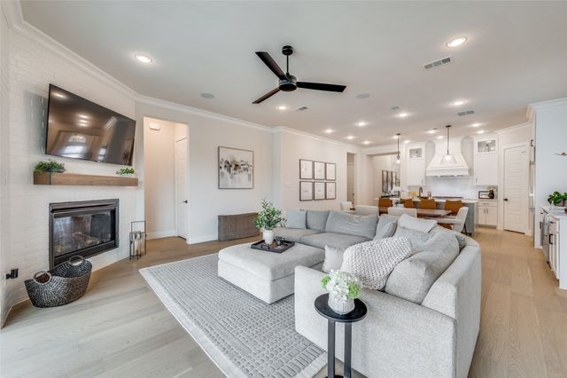 3852 Lacefield Drive, Frisco, TX 75033