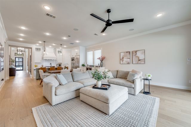 3852 Lacefield Drive, Frisco, TX 75033