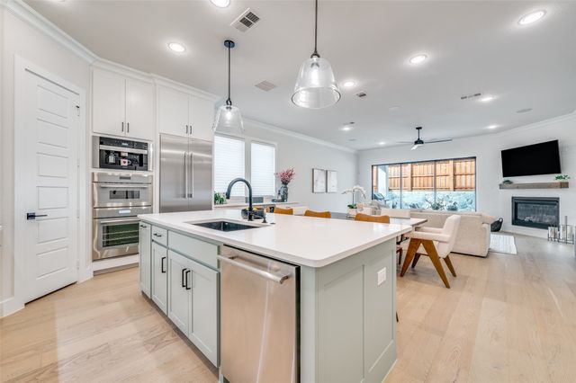 3852 Lacefield Drive, Frisco, TX 75033