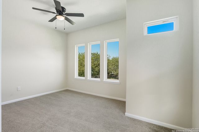 1958 E Crockett, San Antonio, TX 78202