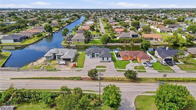 1232 Hancock Bridge PKWY, Cape Coral, FL 33990