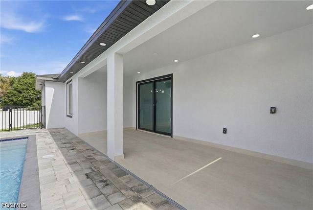 1232 Hancock Bridge PKWY, Cape Coral, FL 33990