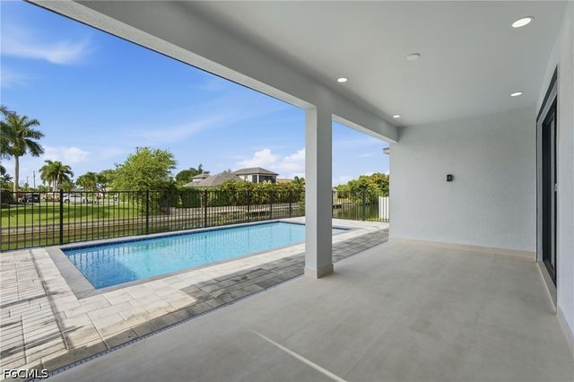 1232 Hancock Bridge PKWY, Cape Coral, FL 33990