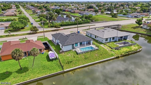 1232 Hancock Bridge PKWY, Cape Coral, FL 33990