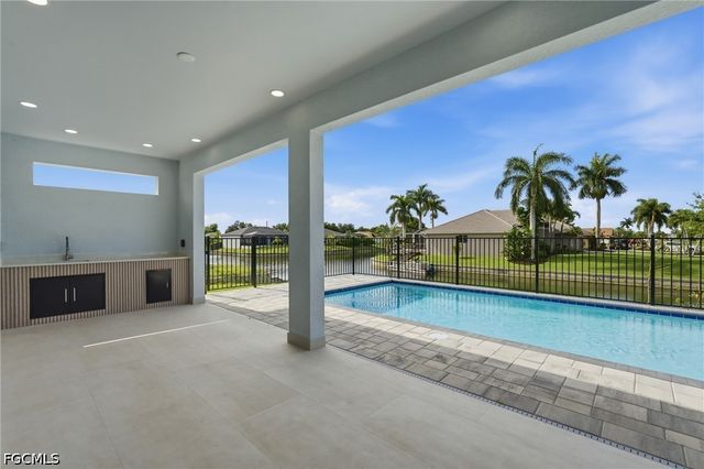 1232 Hancock Bridge PKWY, Cape Coral, FL 33990