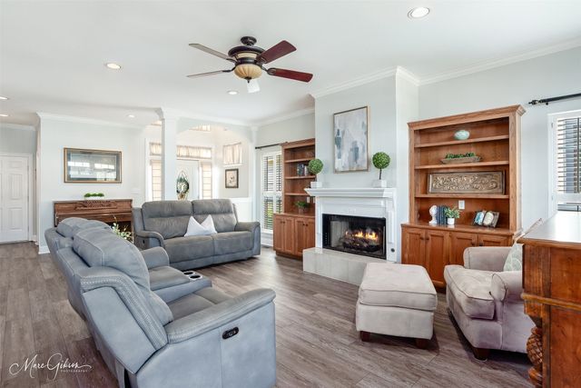 5706 Wood Ridge Drive, Shreveport, LA 71119