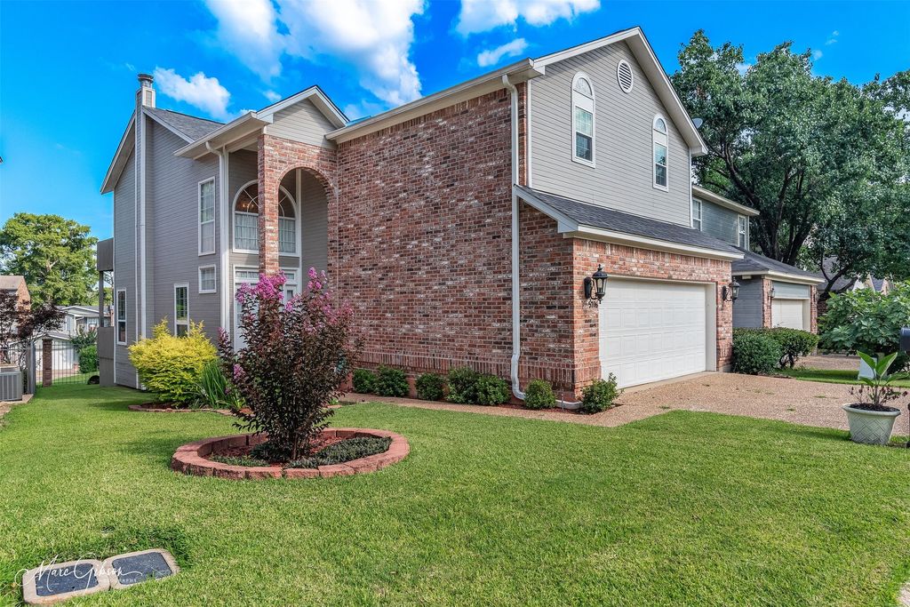 5706 Wood Ridge Drive, Shreveport, LA 71119