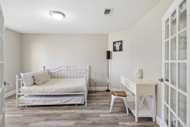 2005 Cardinal Lane, Navarre, FL 32566