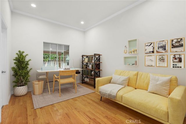 6508 Mammoth Avenue, Valley Glen, CA 91401