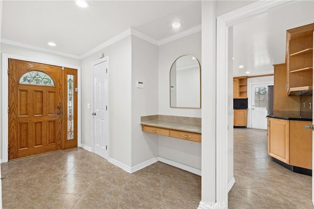6508 Mammoth Avenue, Valley Glen, CA 91401