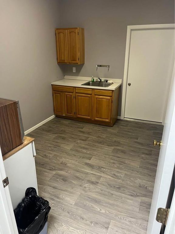 215 N Meridian Street, Belle Plaine, MN 56011 — photo 5